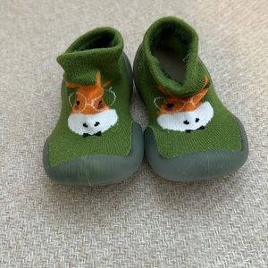 Non-slip baby shoes